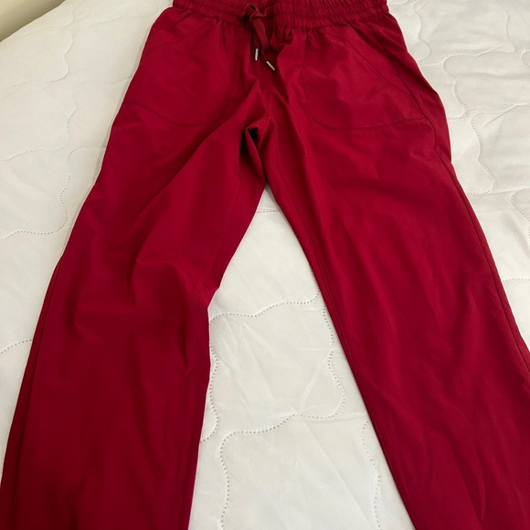 TNA joggers - Picture 1 of 4